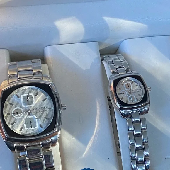 Vintage Vellaccio Watch Set His/Hers New With Box $199 Retail - Picture 7 of 13